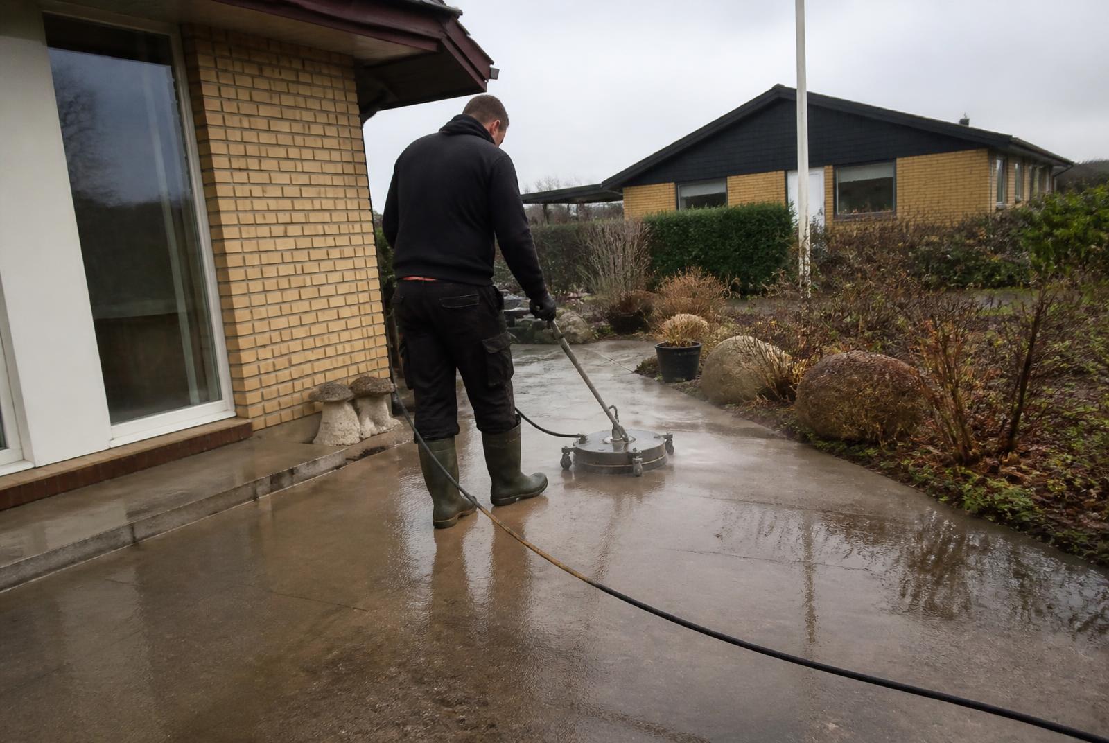 Fliserens i gang